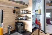 ktg-knaus-2018-2019-boxstar-interieur-kueche-kuehlschrank-1838_rz